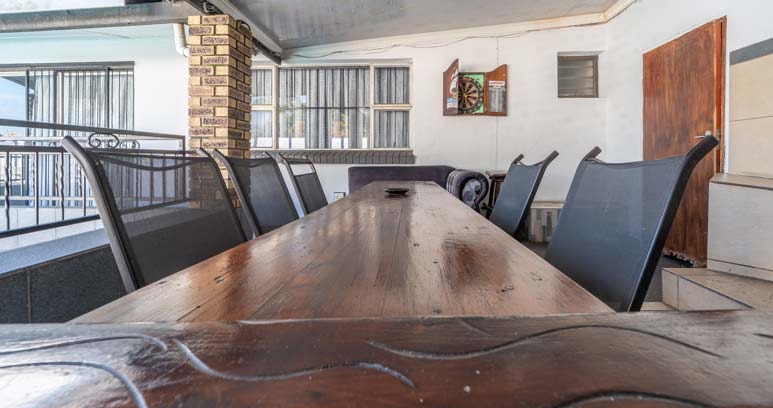 JNC Lodge Self-Catering Dining Area