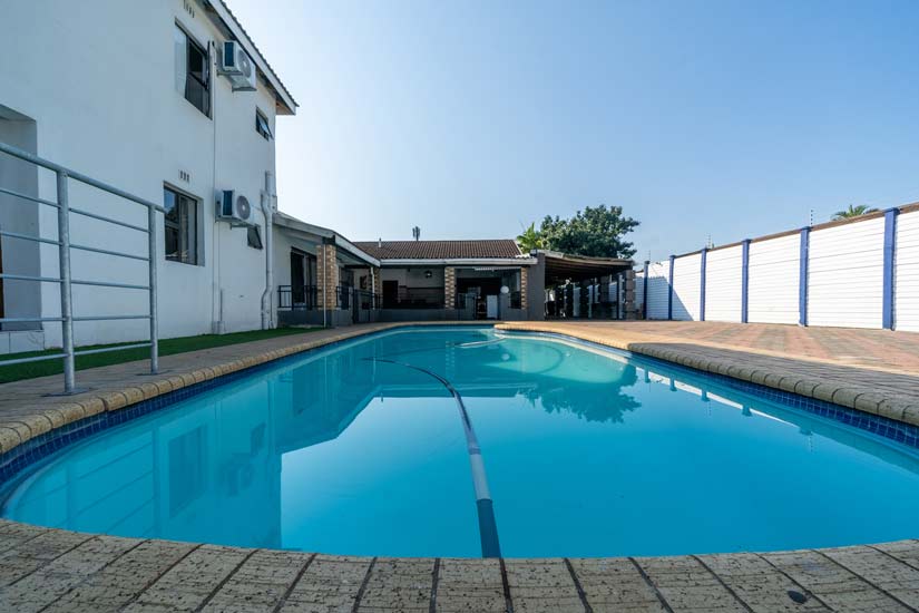 JNC Lodge Swimming Pool